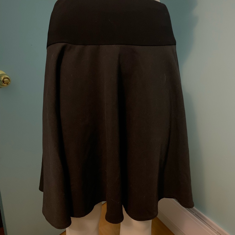 Black A-line Knee-length Skirt